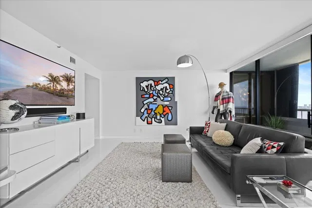 Singer Island Unit 10C photo 29