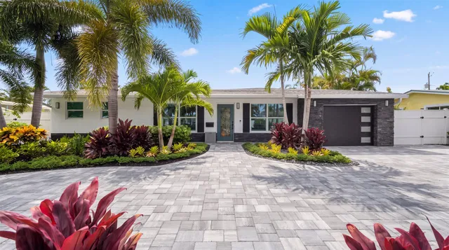Village of North Palm Beach Residence photo 13