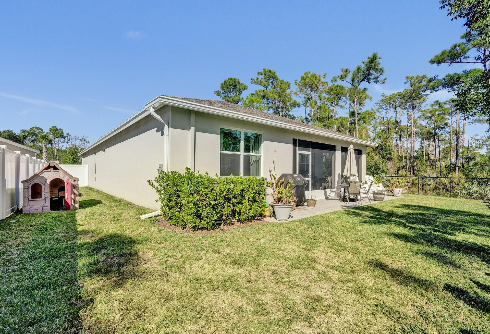 Residence photo 31