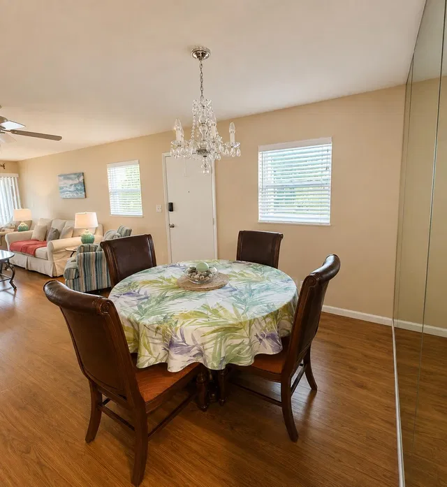 Residence photo 9