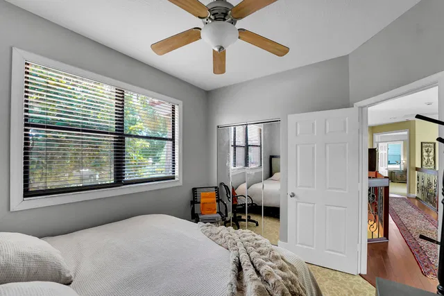 Residence photo 47