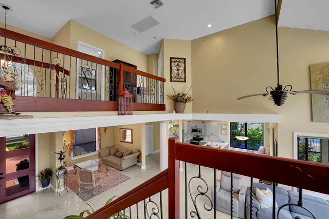 Residence photo 71