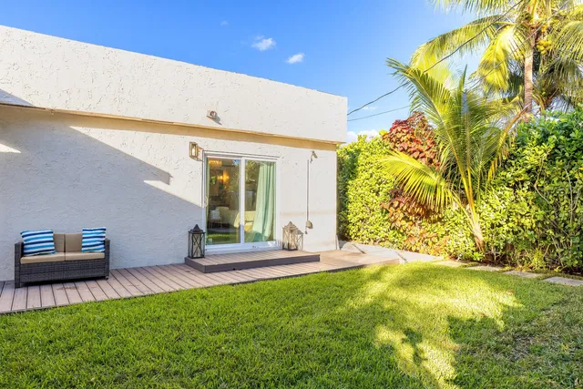 West Palm Beach Residence photo 30