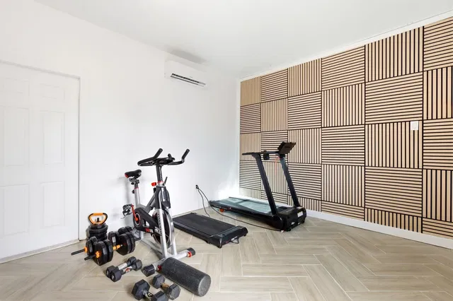 West Palm Beach Residence photo 34