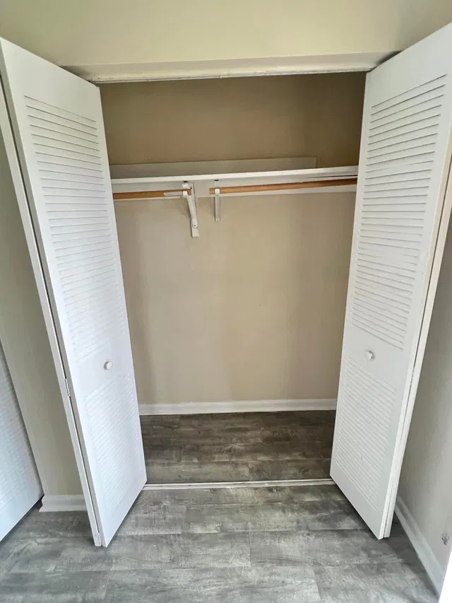 Unit 31 photo 11