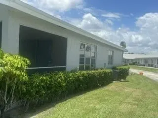 Unit D photo 5
