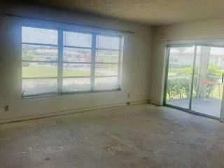 Unit D photo 6