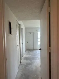 Unit D photo 20