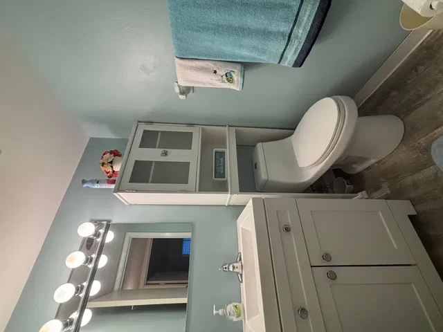 Unit 316 photo 16