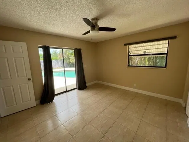 Residence photo 14