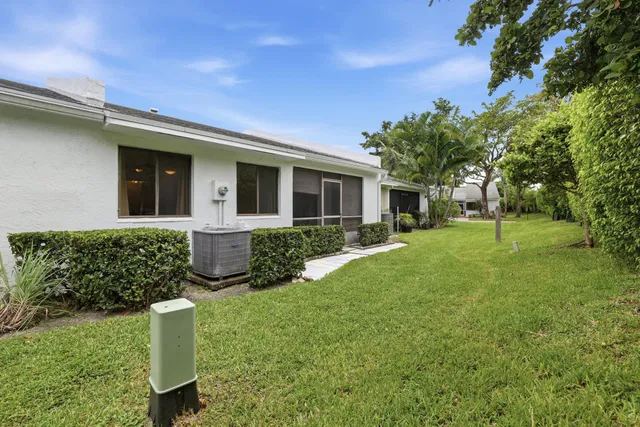  Residence photo 19
