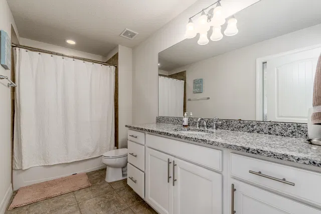  Residence photo 28