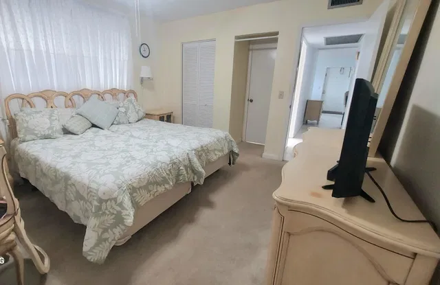 Residence photo 7