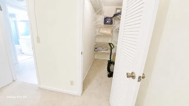 Residence photo 13