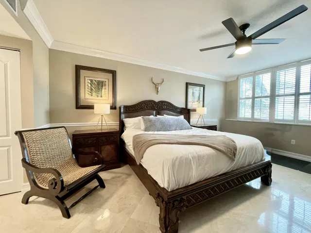 Townsend Place Unit 311 photo 13