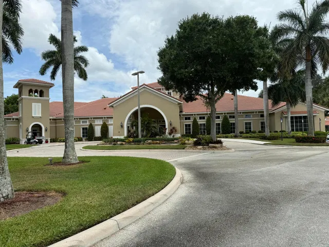 Residence photo 18