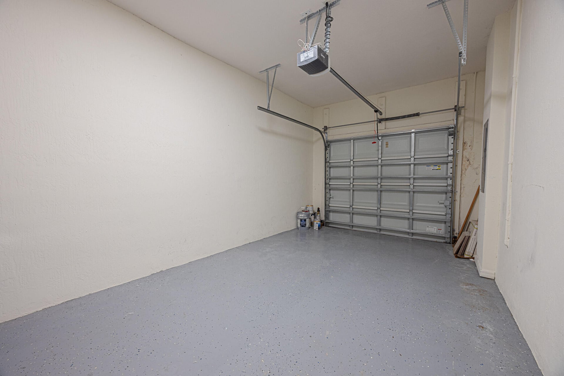 Residence photo 17