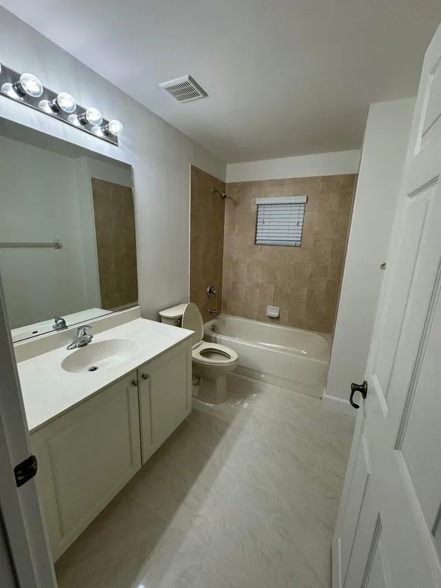 Residence photo 13