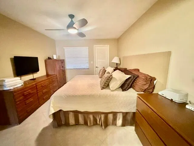  Residence photo 9