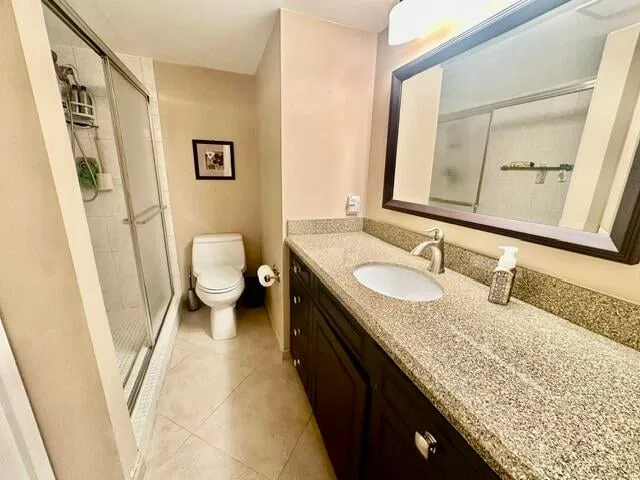  Residence photo 10
