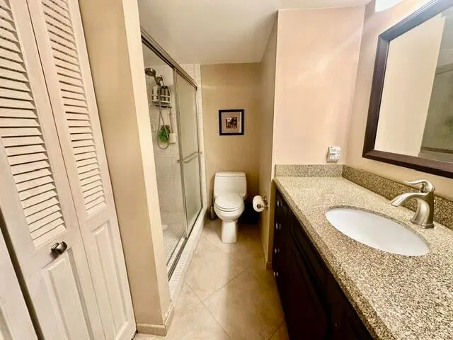  Residence photo 11