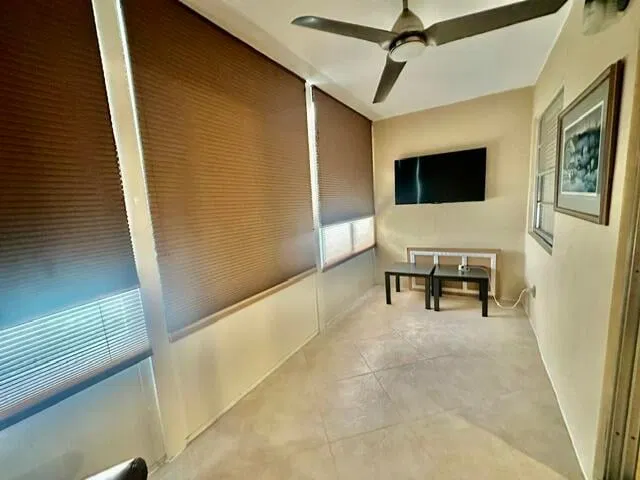  Residence photo 15