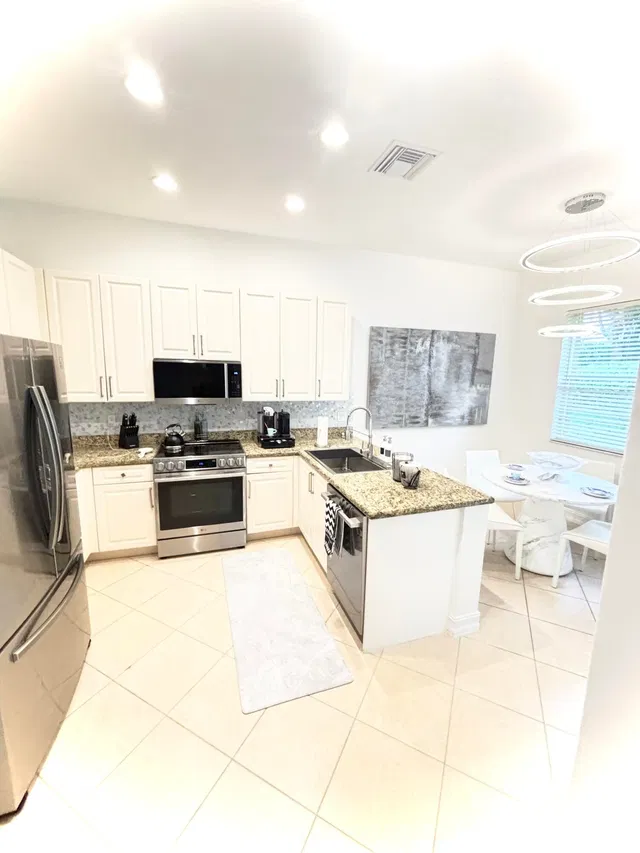 Residence photo 45