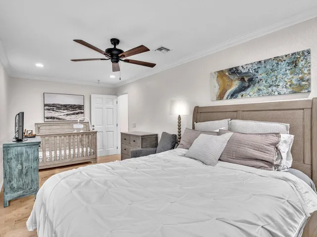 Residence photo 37