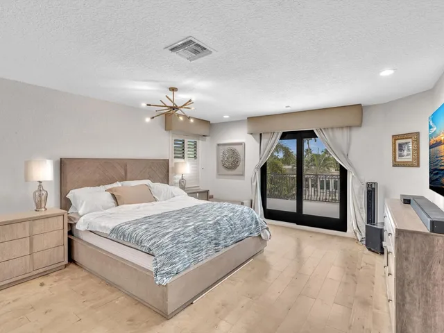 Residence photo 50