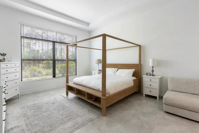 Residence photo 18