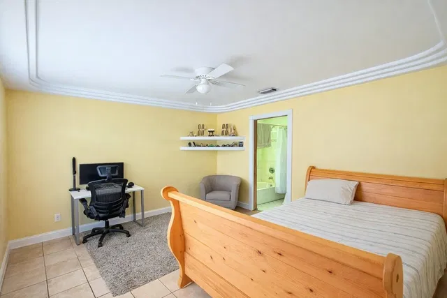  Residence photo 15