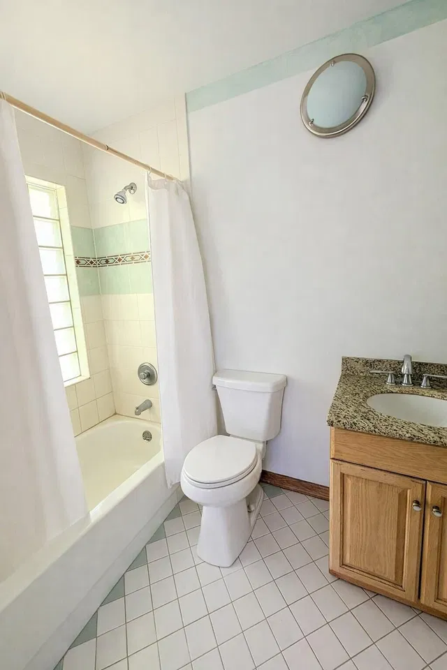  Residence photo 30