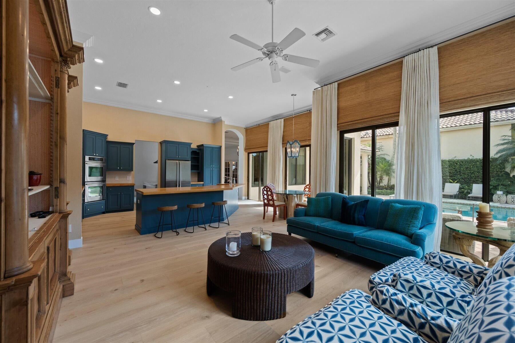  Residence photo 6