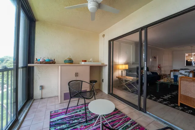  Unit 403 photo 11
