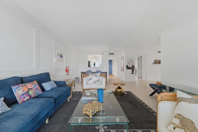  Unit 403 photo 14