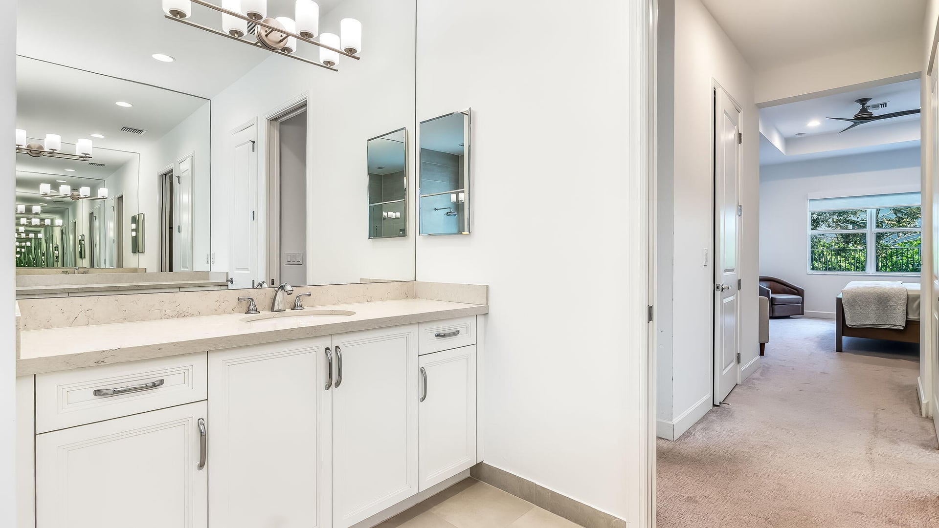 Residence photo 23