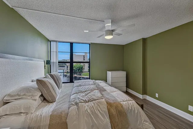 Boca Raton Unit 3020 photo 19