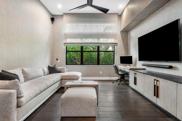 Boca Bridges Residence photo 9