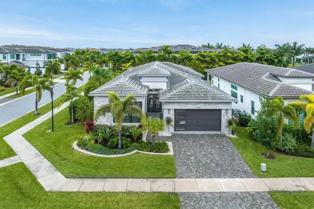 Boca Bridges Residence photo 22