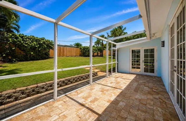  Residence photo 12