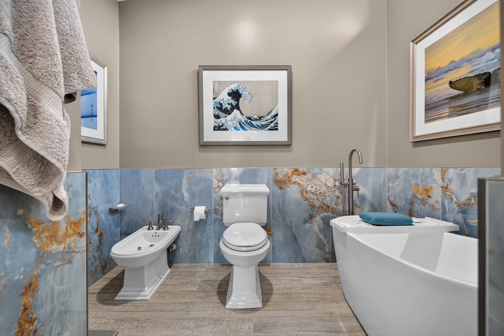 Residence photo 19