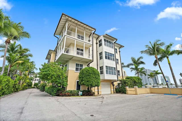 Flagler Landing Unit 301 photo 18