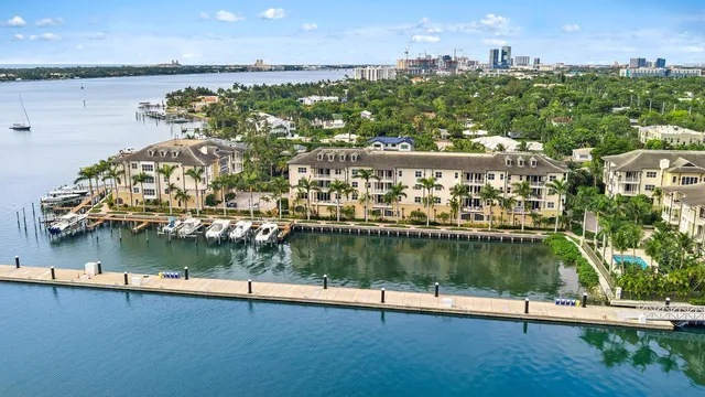 Flagler Landing Unit 301 photo 32
