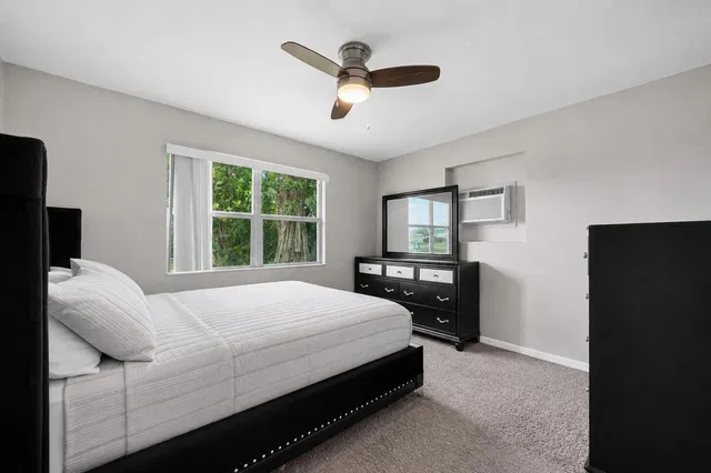  Residence photo 8
