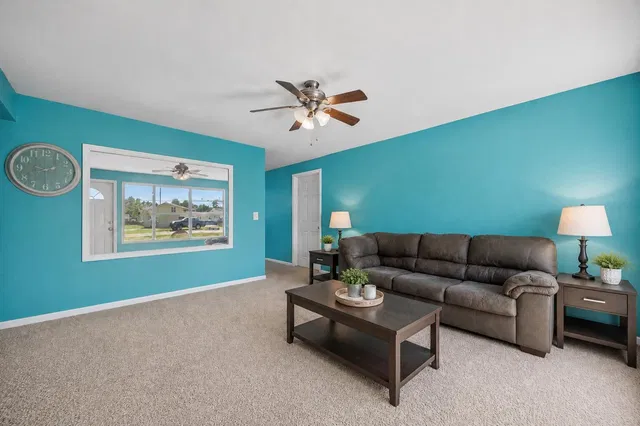  Residence photo 12