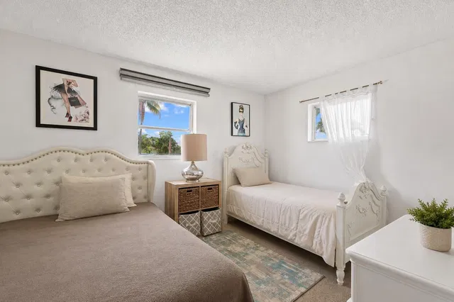  Residence photo 33