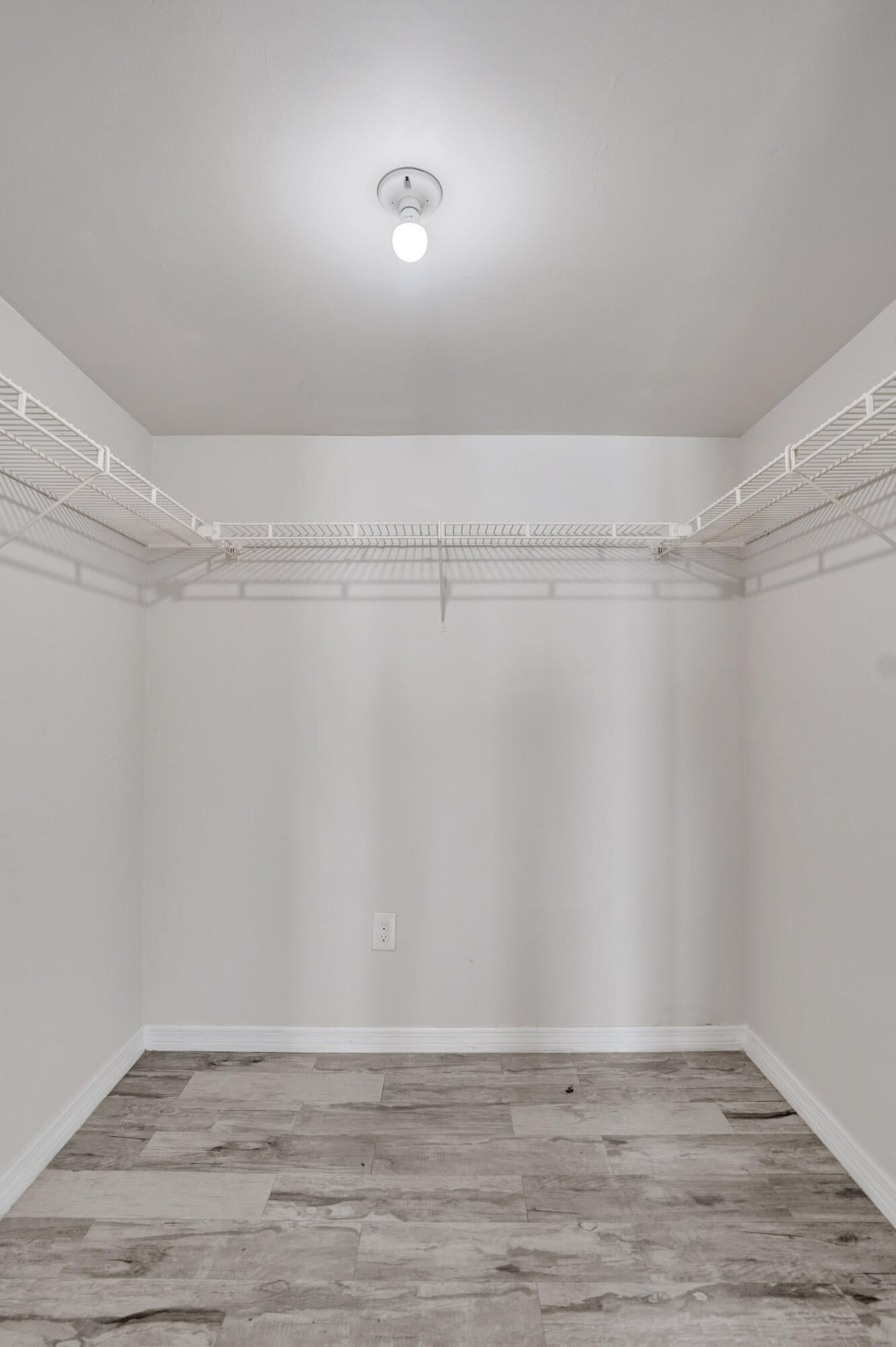 Unit 1 photo 18