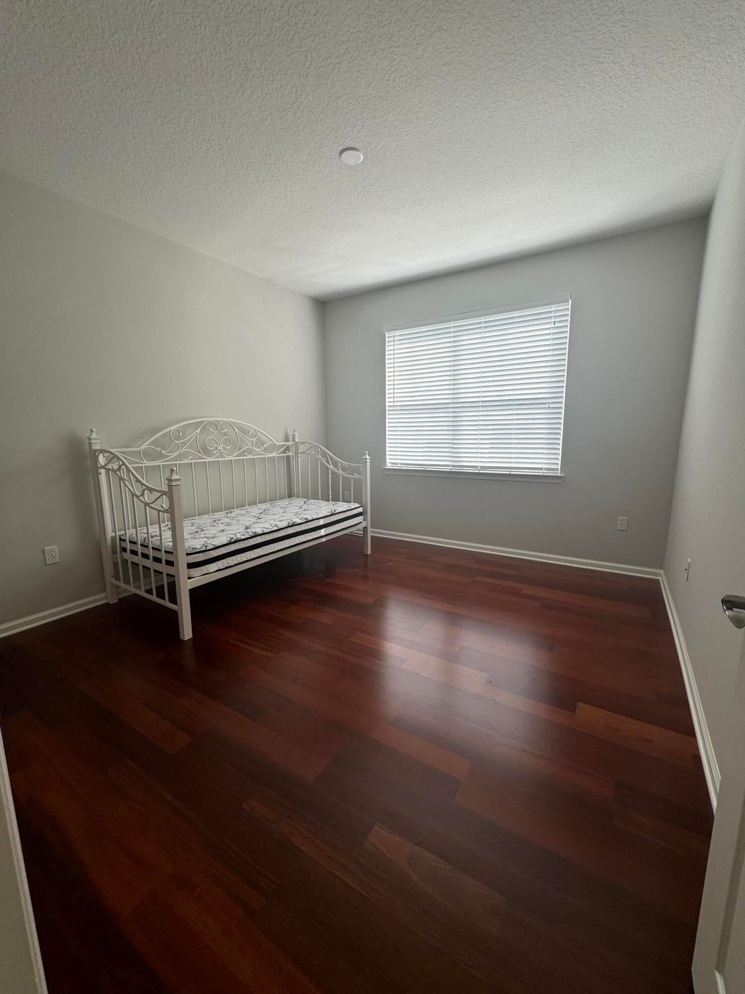  Unit 305 photo 11