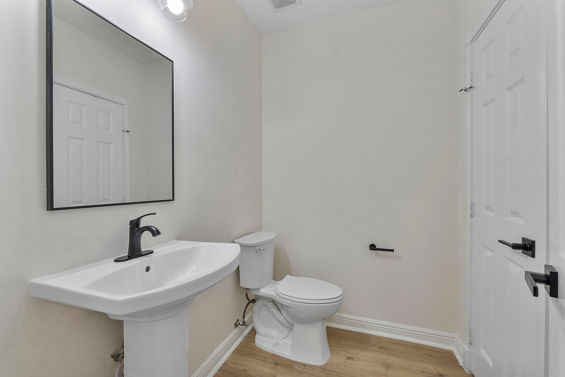 Residence photo 11