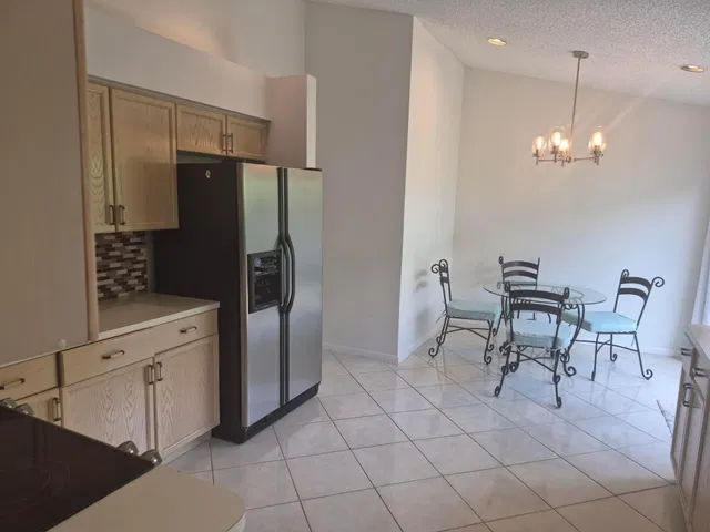 Residence photo 20